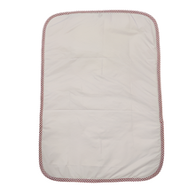 Load image into Gallery viewer, Φορητή αλλαξιέρα, καρό σάπιο μήλο