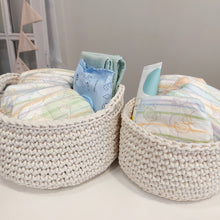 Φόρτωση εικόνας στο εργαλείο προβολής Συλλογής, Χειροποίητο πλεκτό καλαθάκι καλλυντικών, κρεμ φυσικό, μικρό 
